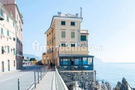 Bilocale Passo Moglia 2, Nervi, Genova