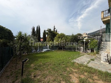 Appartamento viale Quartara, Quarto, Genova
