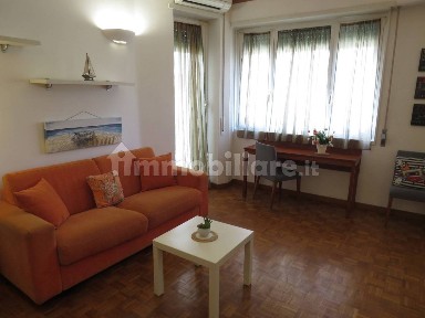 Bilocale piazza Piccapietra 73, Centro Città, Genova