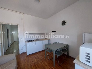 Trilocale via Camillo Rondani 4, Centro Storico, Parma