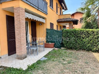 Trilocale via De Amicis 39, Centro, Mornago