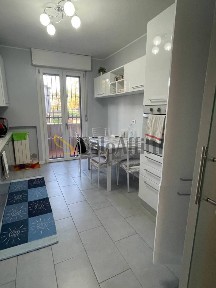 Trilocale buono stato, primo piano, Centro, Cislago