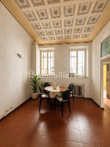 Bilocale buono stato, piano terra, Centro Storico, Parma