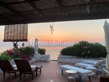 Villa a schiera Lentia, Lentia, Lipari