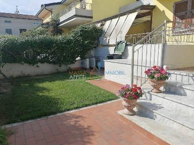 Villa a schiera via Cavaiola 42, Fontia, Fossola, Fossone, Carrara