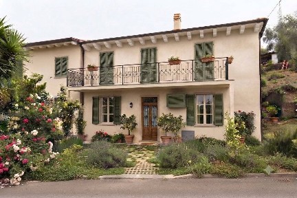 Massa, San Carlo - Antona, Piazza Terme di San Carlo