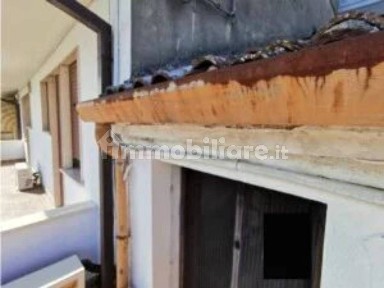 Negozio all'asta piazza G. Marconi 52, Frassinelle Polesine