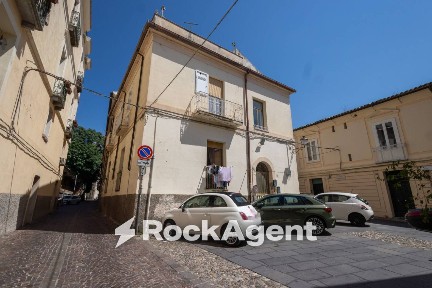 Attico via Montecorvino, 2, Centro Storico, Catanzaro