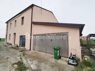Terratetto unifamiliare via Valle Tomba 7, Valle Tomba, Ronco all'Adige
