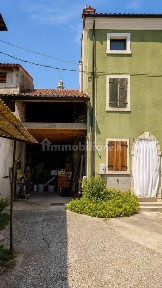 Soave, Via Ambrosi, 22