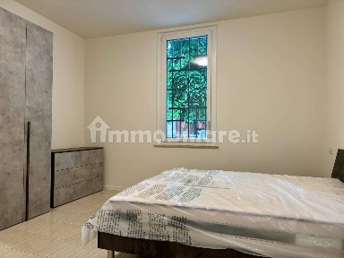 Bilocale via Tortona, Infrangibile, Piacenza