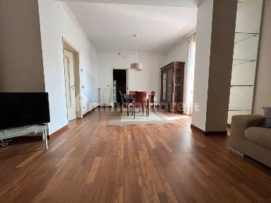 Bilocale via Gerolamo Illica, Piacenza