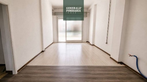 Locale commerciale in Affitto
