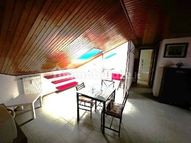 Mansarda 50 m², Centro, Acqui Terme