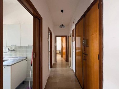 Trilocale via San Sebastiano 9, Centro Storico, Brindisi