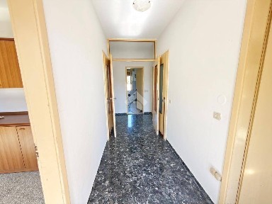 Vivaro, via morosini, 6