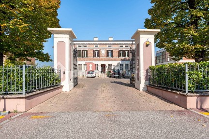 Ufficio - Studio in Affitto