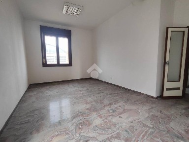 Bologna, Corticella, Via Rimini, 4