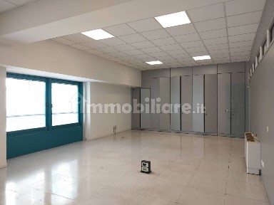 Ufficio - Studio in Affitto