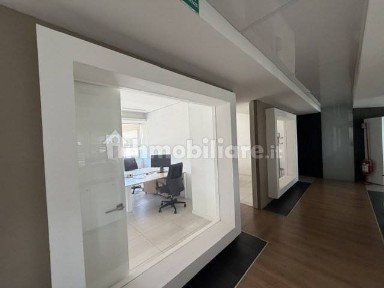Ufficio - Studio in Affitto