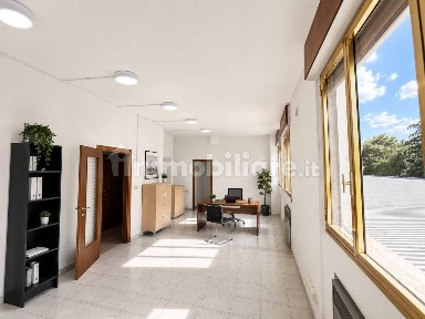 Ufficio - Studio in Affitto