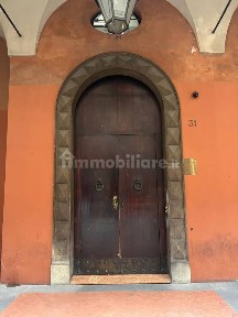 Bologna, Centro Storico, Via San Vitale, 31