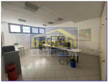 Ufficio - Studio in Affitto