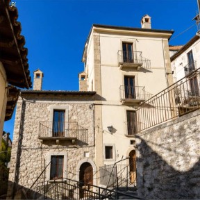 Casa indipendente all'asta via Piaia 31, Pettorano sul Gizio