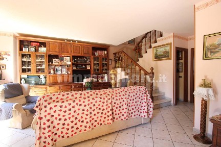 Castelfranco Piandisco, Vaggio
