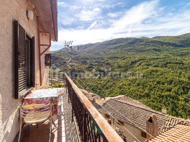 Terratetto unifamiliare via San Bernardo Sopra 8, Colli Di Montebove, Carsoli