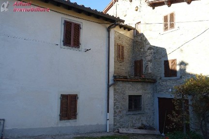 Montemignaio, via roma, 37