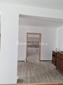 L'Aquila, Paganica - Tempera, Via Arenali
