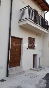 L'Aquila, Paganica - Tempera, Via del Sacrestano