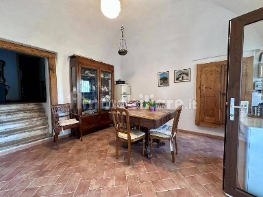 Navelli, Via Porta Villotta, 4