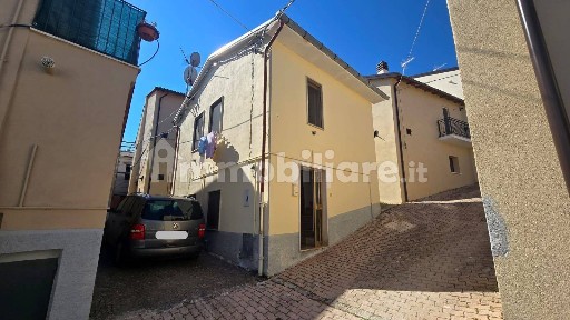 L'Aquila, Bagno - Monticchio, Via per Vallesindola, 5