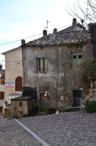 Ovindoli, Piazza San Rocco