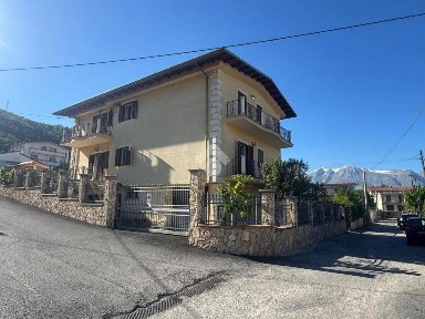 Avezzano, Via Olindo Guerrini, 1