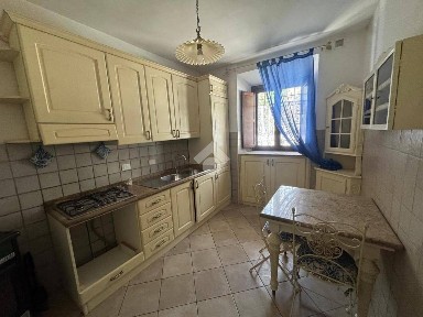 Magliano de' Marsi, 3 Largo Cavalieri Vittorio Veneto 3 Largo Cavalieri Vittorio Veneto, 4