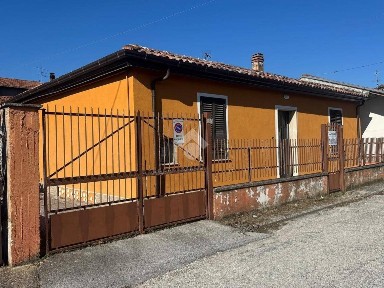 Avezzano, Via delle Cave, 34