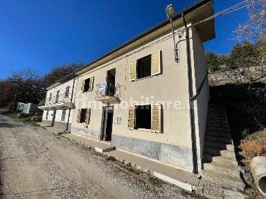 L'Aquila, Coppito - Preturo, Via Solferino, 33