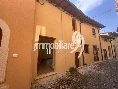 L'Aquila, Collebrincioni - Assergi, Via Camardella