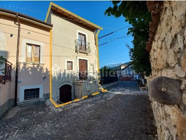 Fagnano Alto, Via Pantanello