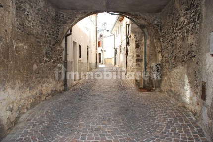 Rivisondoli, Via Piè la Costa