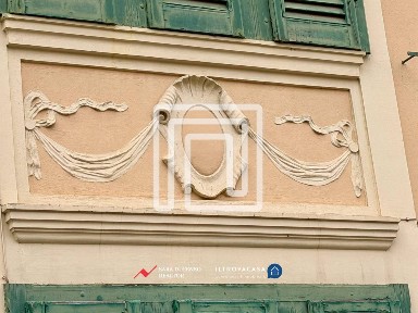 Sulmona, Via Giacomo Venezian, 2