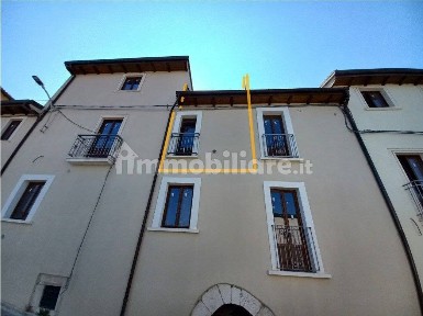 Fossa, Via Pavecca