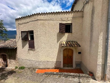Capestrano, Via Sopra le Aie