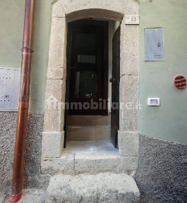 Terratetto unifamiliare via Umberto I, Centro, Rocca di Cambio