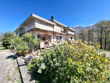 Terratetto unifamiliare Località Collepiano, 52, Collepiano, Balsorano