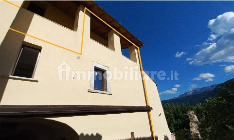 Fagnano Alto, Via Capo la Terra