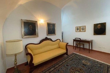 Fagnano Alto, Via Capo la Terra